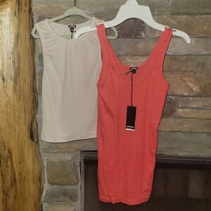 2 Monrow Tanks XS NWT